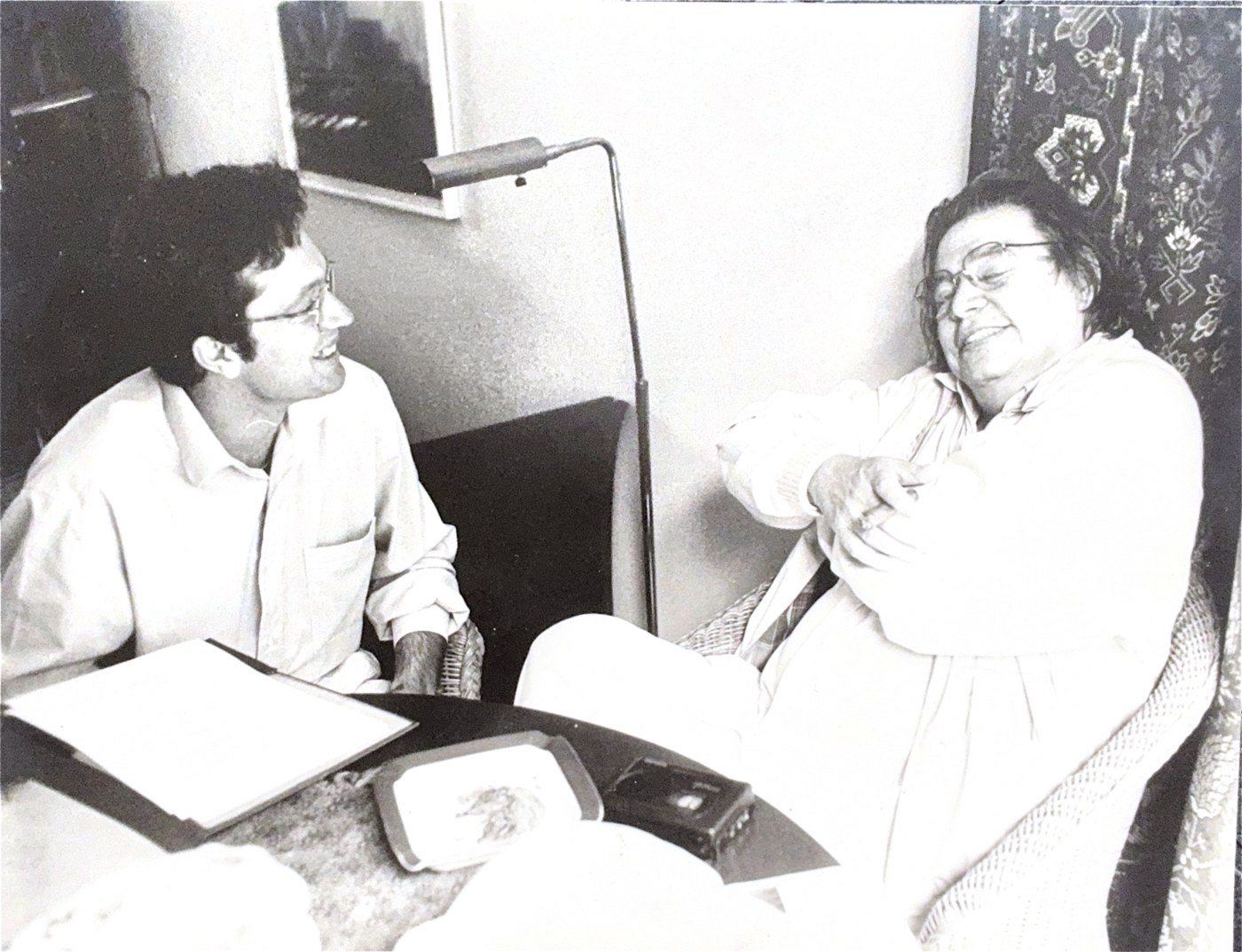 José Luis Sánchez con Antônio Carlos Jobim durante una entrevista